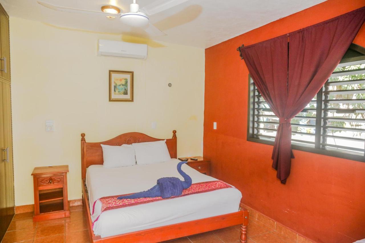 Navieros Rooms Bacalar Exterior photo