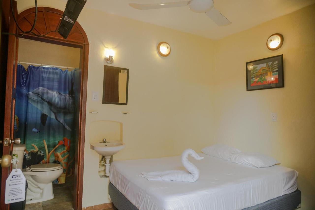 Navieros Rooms Bacalar Exterior photo