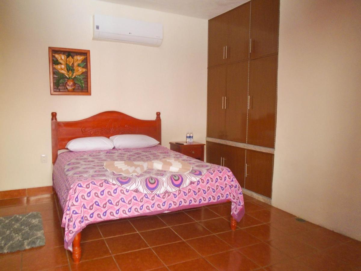 Navieros Rooms Bacalar Exterior photo